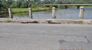 Міст на автомобільній дорозі загального користування місцевого значення О-02-12-04 Вендичани-Чернівці-Томашпіль км 30+700