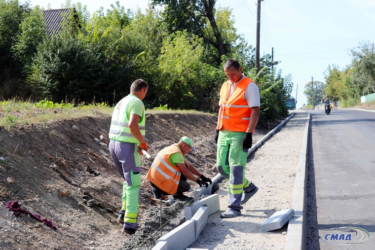 Виконання ремонтних робіт з випередженням календарного графіку на автомобільній дорозі загального користування місцевого значення О-02-06-02 Браїлів-Гнівань на км 0+000 – 6+887