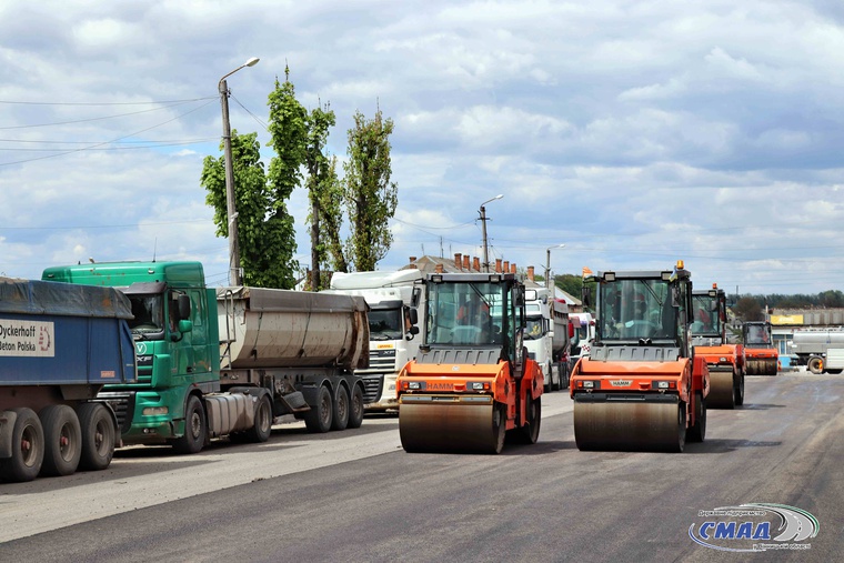 Влаштування вирівнюючого шару на автомобільній дорозі загального користування місцевого значення С-02-14-52 (Стрий –Тернопіль – Кропивницький - Знам’янка) - Немирів км 1+000 – км 2+690