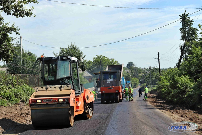 У розпалі роботи з поточного середнього ремонту автомобільної дороги загального користування місцевого значення О-02-06-02 Браїлів-Гнівань на км 0+000 – 6+887